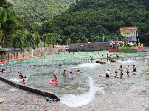  1日>【限时抢购】99元 抢购肇庆紫云谷景区 山水水上乐园2大1小亲子